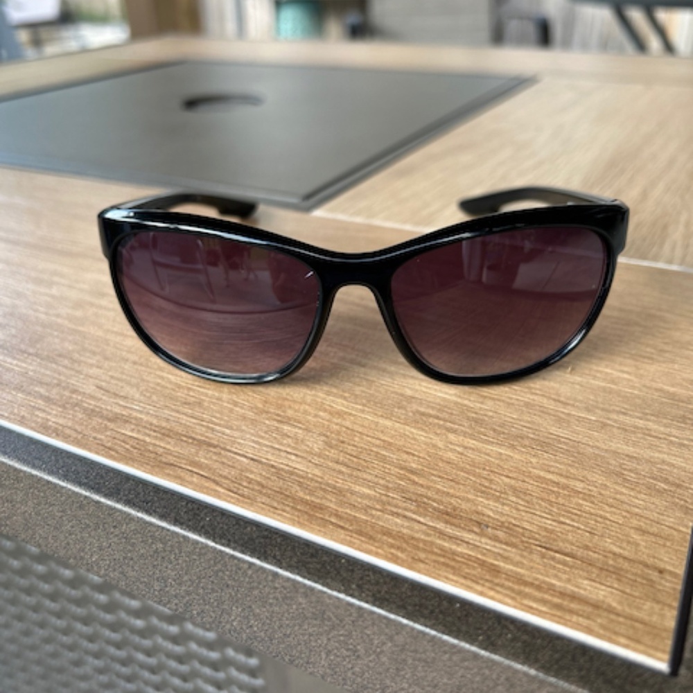 Columbia Black Wildberry Sunglasses